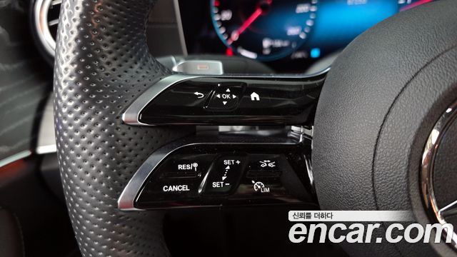 Mercedes-Benz E-Class E350 4MATIC AMG Line
