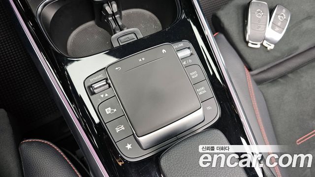 Mercedes-Benz GLB-Class GLB250 4MATIC