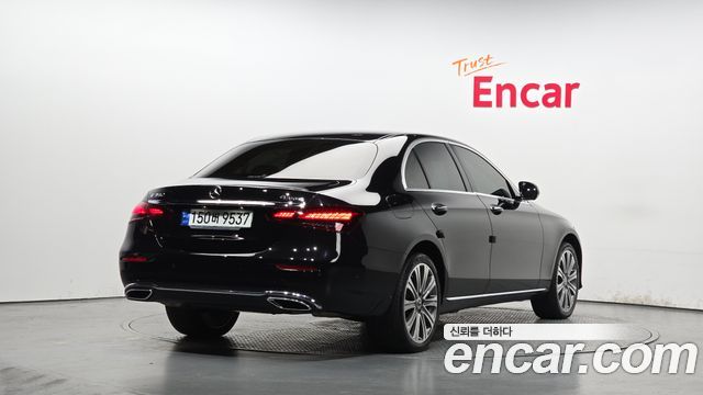 Mercedes-Benz E-Class E350 4MATIC Exclusive