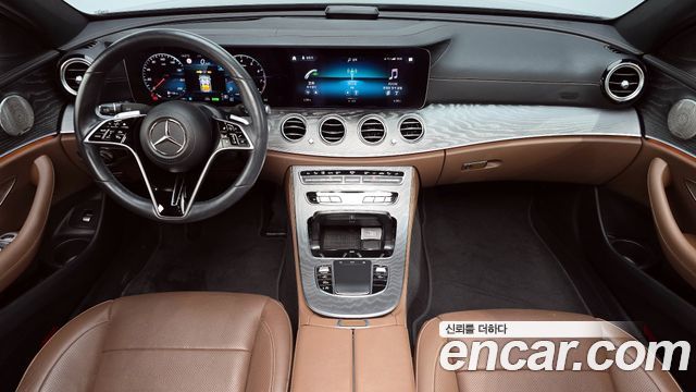 Mercedes-Benz E-Class E350 4MATIC Exclusive