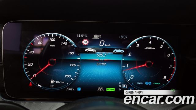 Mercedes-Benz E-Class E350 4MATIC Exclusive
