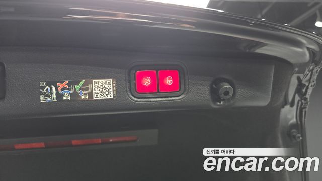 Mercedes-Benz E-Class E350 4MATIC Exclusive