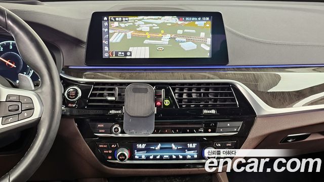 BMW Gran Turismo 640i xDrive M Sport