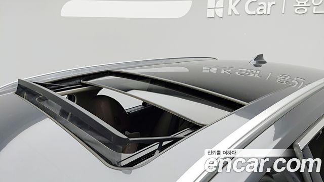BMW 3-Series 320i Touring Luxury