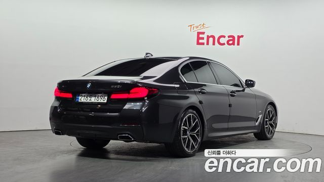 BMW 5-Series 530i xDrive M Sport Package