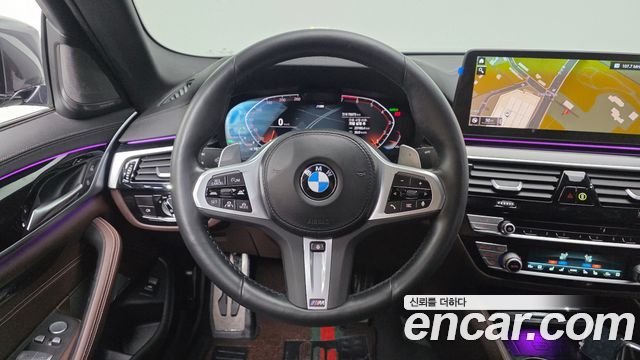 BMW 5-Series 530i xDrive M Sport Package