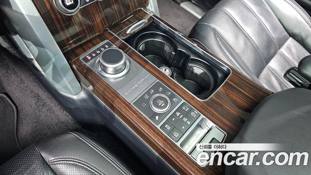 Land Rover Range Rover 4.4 SDV8 Vogue SE DIESEL