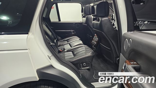 Land Rover Range Rover 4.4 SDV8 Vogue SE DIESEL