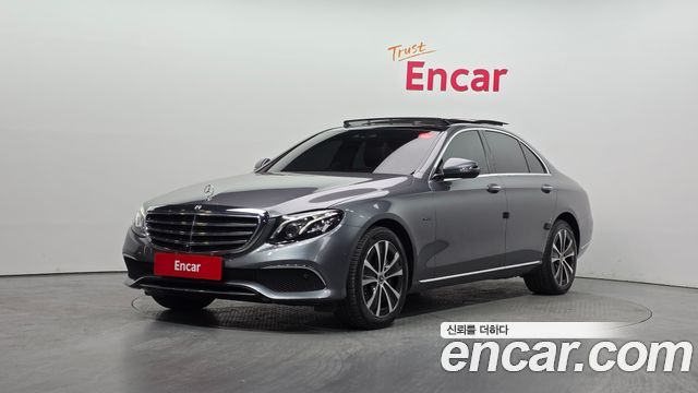 Mercedes-Benz E-Class E300e Exclusive