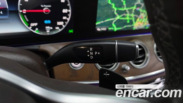 Mercedes-Benz E-Class E300e Exclusive