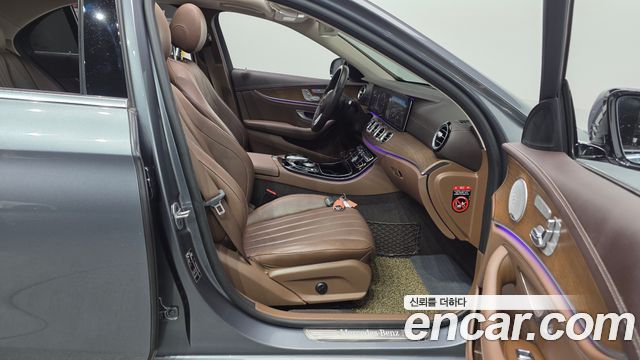 Mercedes-Benz E-Class E300e Exclusive