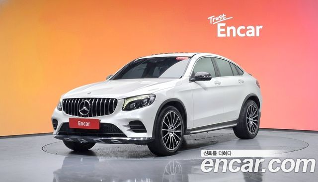 Mercedes-Benz GLC-Class GLC300 4MATIC AMG Line Coupe