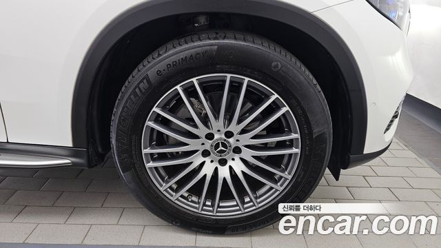 Mercedes-Benz GLC-Class GLC220 d 4MATIC