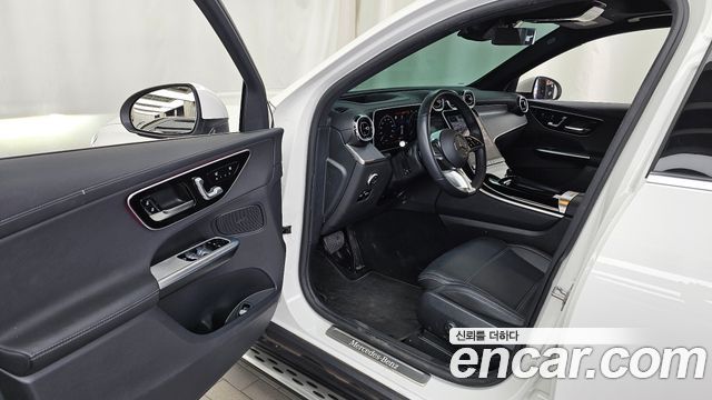 Mercedes-Benz GLC-Class GLC220 d 4MATIC