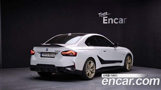 BMW 2-Series M240i xDrive Coupe