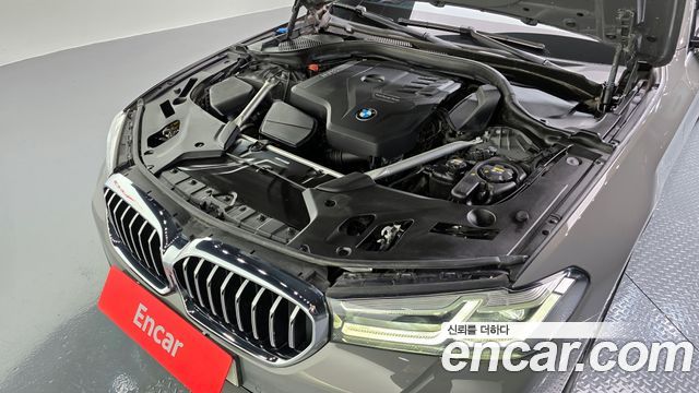 BMW 5-Series 530i M Sport Package