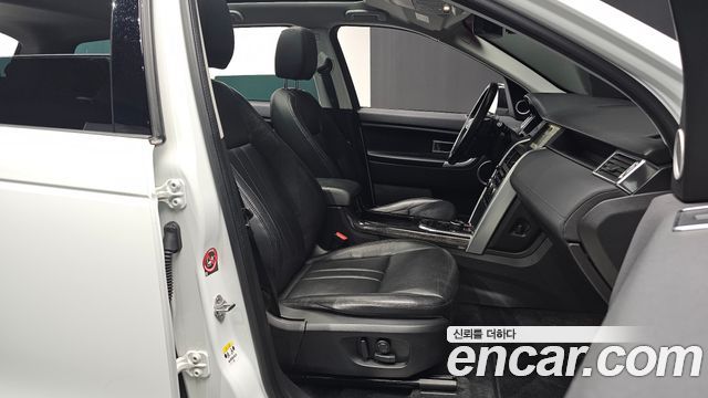 Land Rover Discovery Sport 2.0 TD4 SE