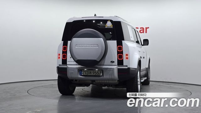 Land Rover Defender 110 D250 SE