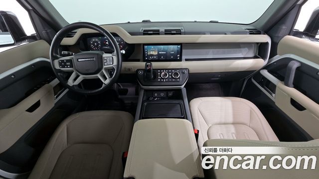 Land Rover Defender 110 D250 SE