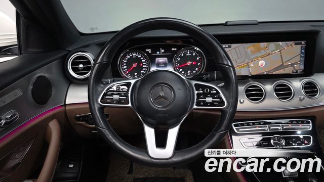 Mercedes-Benz E-Class E300 Avantgarde