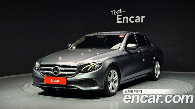 Mercedes-Benz E-Class E200 Avantgarde