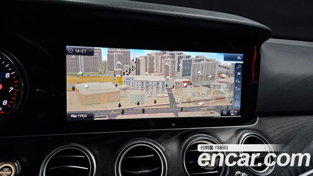 Mercedes-Benz E-Class E200 Avantgarde