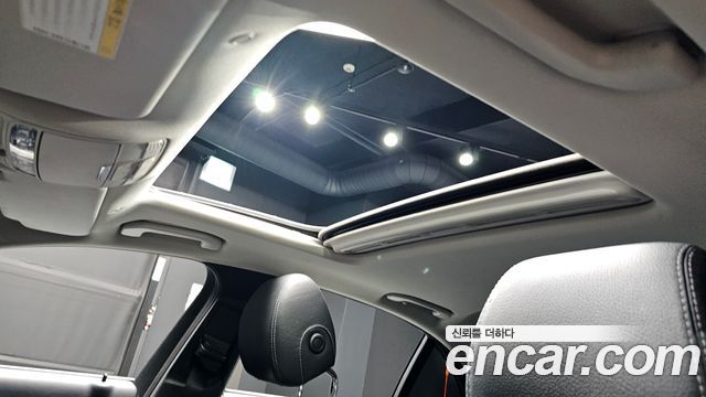 Mercedes-Benz E-Class E200 Avantgarde