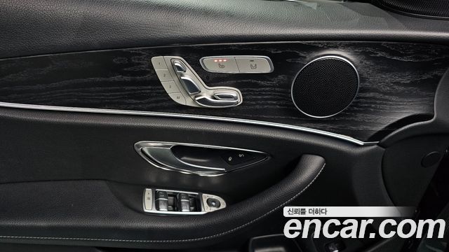 Mercedes-Benz E-Class E200 Avantgarde