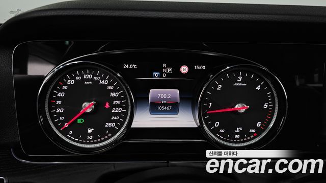 Mercedes-Benz E-Class E220d Avantgarde