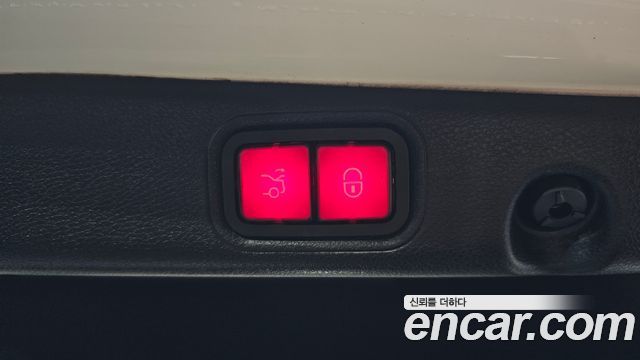 Mercedes-Benz E-Class E220d Avantgarde