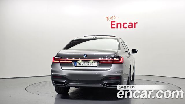 BMW 7-Series 730d xDrive M Sport