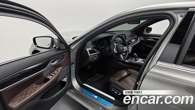 BMW 7-Series 730d xDrive M Sport