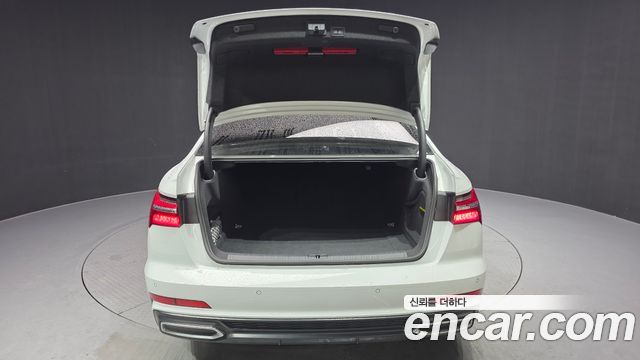 Audi A6 45 TFSI Premium