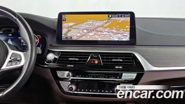 BMW 5-Series 523d M Sport