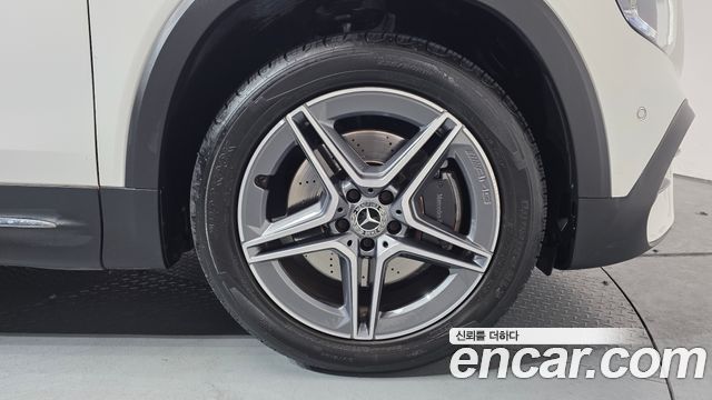 Mercedes-Benz GLB-Class GLB250 4MATIC