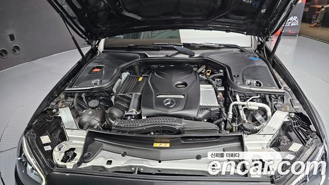 Mercedes-Benz E-Class E250 Avantgarde