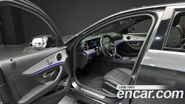 Mercedes-Benz E-Class E250 Avantgarde