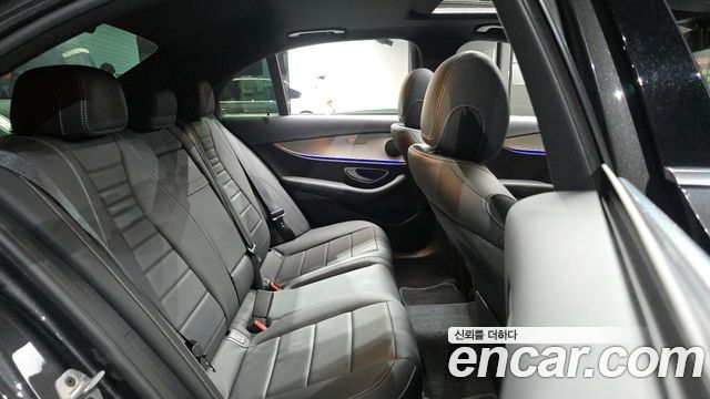 Mercedes-Benz E-Class E250 Avantgarde