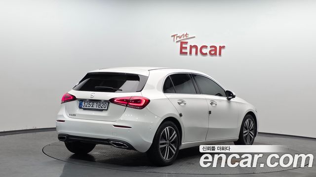 Mercedes-Benz A-Class A220 Hatchback