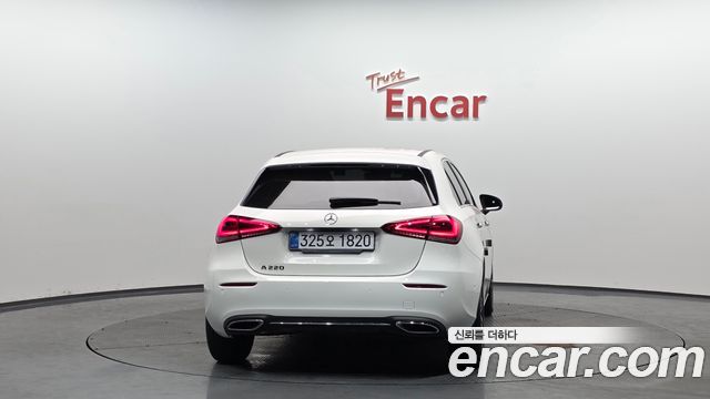 Mercedes-Benz A-Class A220 Hatchback