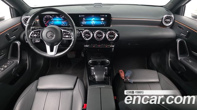 Mercedes-Benz A-Class A220 Hatchback
