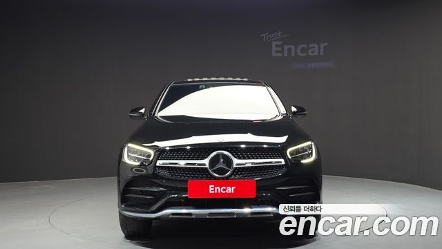 Mercedes-Benz GLC-Class GLC300e 4MATIC Coupe