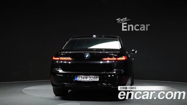BMW 7-Series 740d xDrive M Sport
