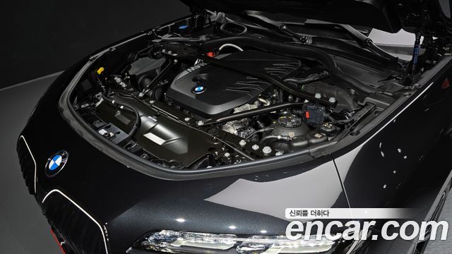 BMW 7-Series 740d xDrive M Sport