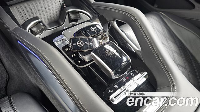Mercedes-Benz GLS-Class Maybach GLS600 4MATIC Manufakur