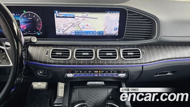 Mercedes-Benz GLS-Class Maybach GLS600 4MATIC Manufakur