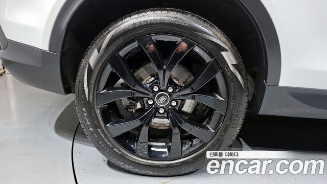 Land Rover Discovery Sport P250 SE