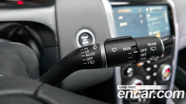 Land Rover Discovery Sport P250 SE