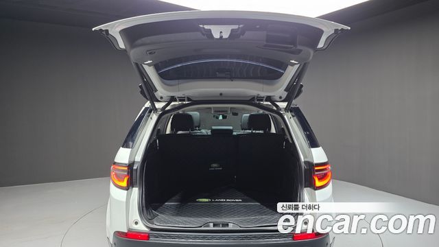 Land Rover Discovery Sport P250 SE