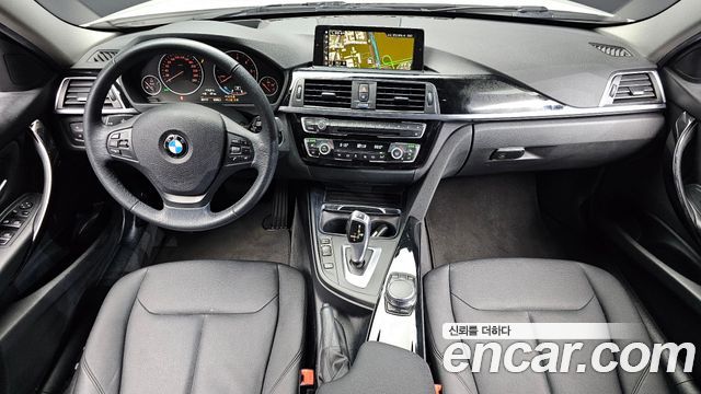 BMW 3-Series 320d